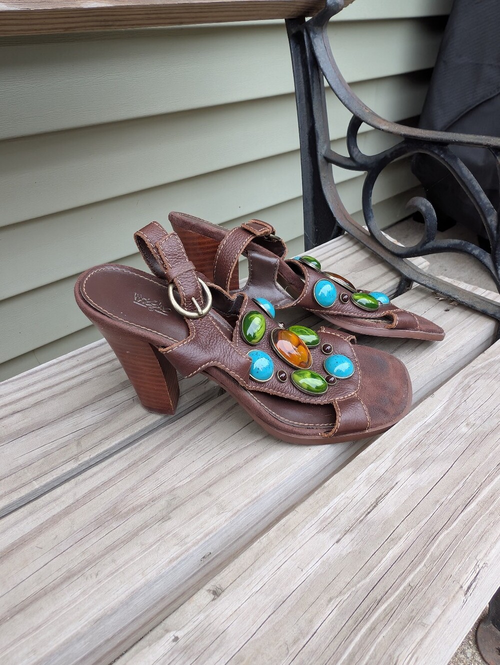 Mossimo Supply Co. Y2K Brown Leather Block Heel Gem Sandals Size 6.5
